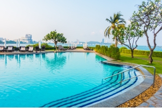 Selina By Avenew Amenities - Senior Citizens Area
